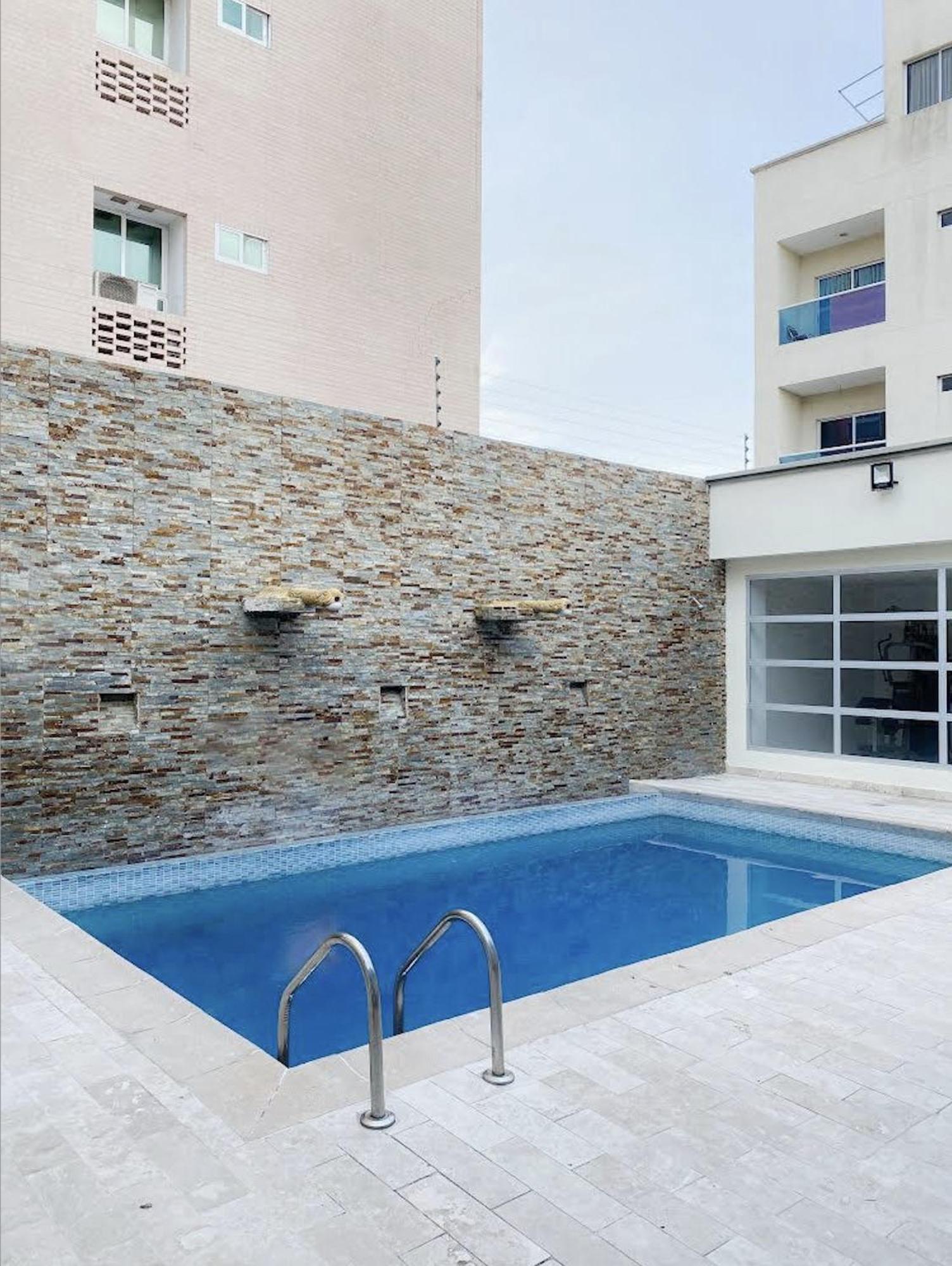 Hotel Continental Plaza Barranquilla Exterior photo