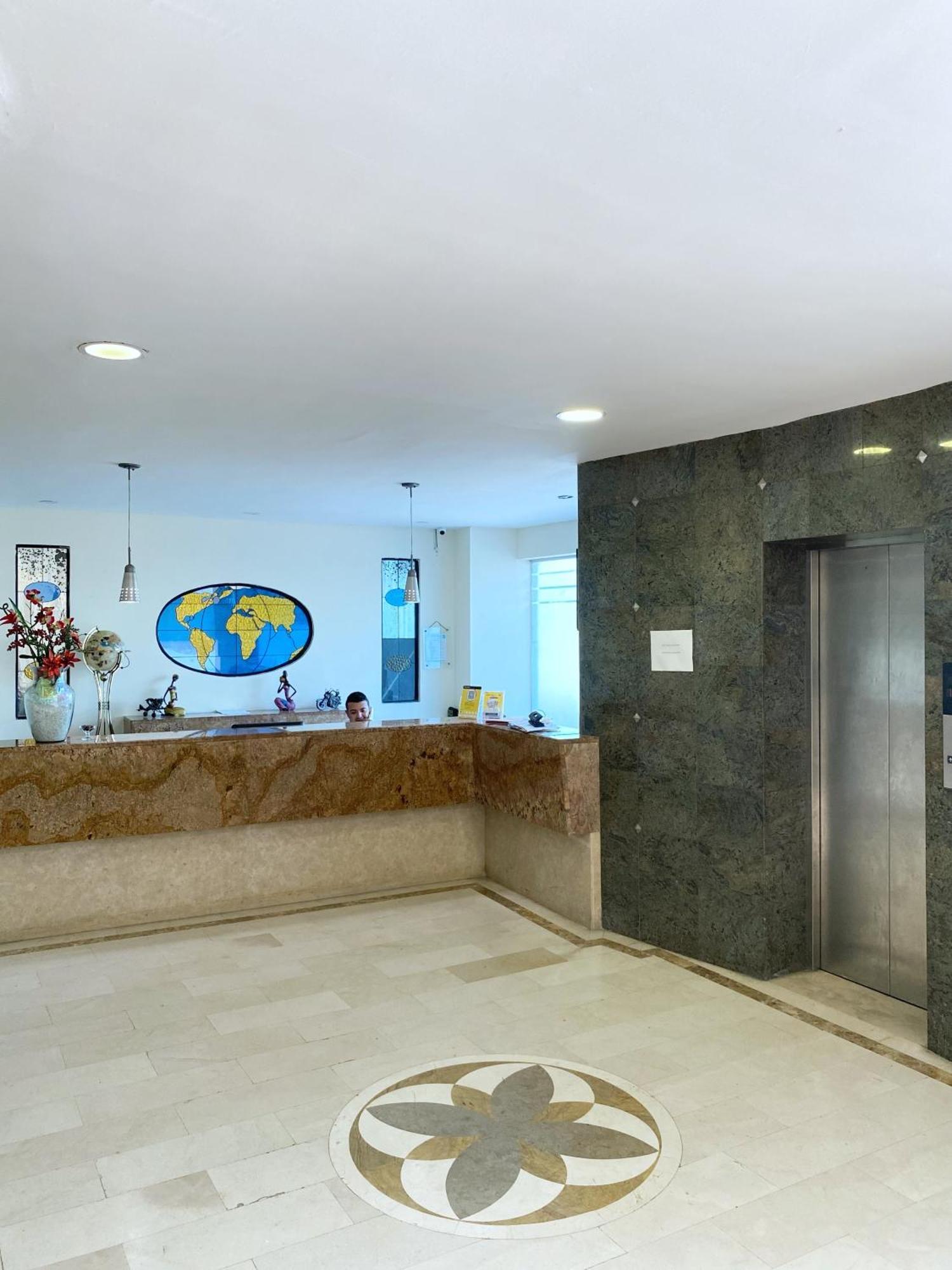 Hotel Continental Plaza Barranquilla Exterior photo