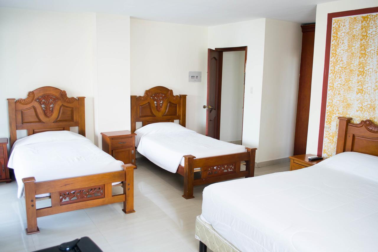 Hotel Continental Plaza Barranquilla Exterior photo
